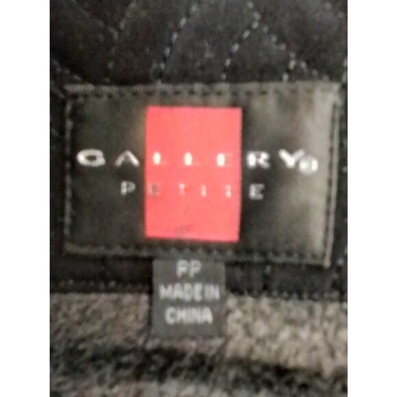 Gallery Petite quilter black jacket for winter - Picture 9 of 9